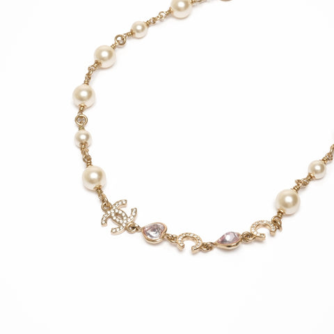 CHANEL B22B 2022 COCO Mark Rhinestone Pearl Heart Necklace gold WS25359
