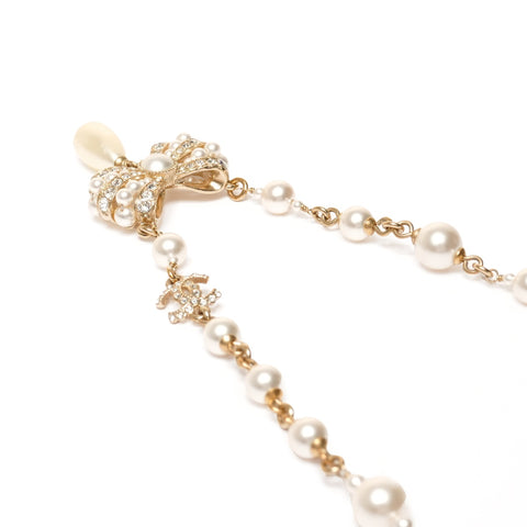 CHANEL A20S 2020 COCO Mark Ribbon Pearl Necklace gold WS25361