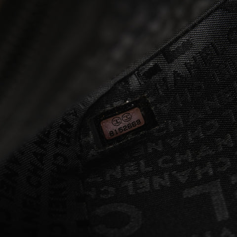 CHANEL No. 8 2003-2004 Leather Cruise Line Icon Motif One Belt Shoulder Bag khaki WS25387