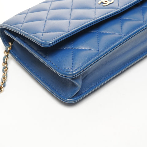 CHANEL Matelasse Flap Chain Wallet in Lambskin, 25 Series, 2018 Shoulder Bag blue WS25390