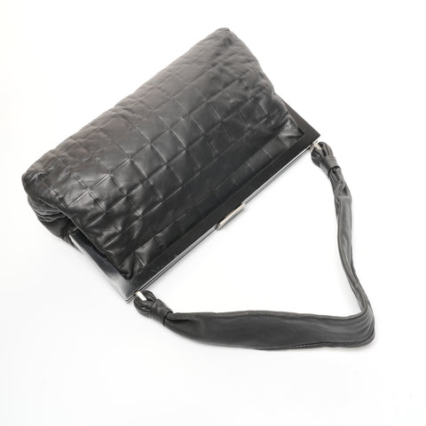 CHANEL Chocobar Leather One Belt No. 7 2002-2003 Shoulder Bag black WS25418