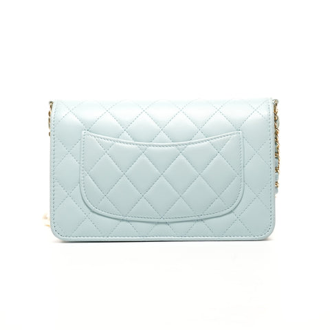 CHANEL Chain wallet with pearl and lambskin IC plate, matelasse Shoulder Bag blue WS25426
