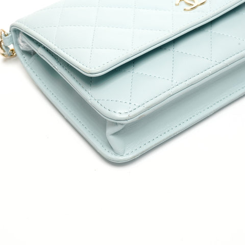 CHANEL Chain wallet with pearl and lambskin IC plate, matelasse Shoulder Bag blue WS25426