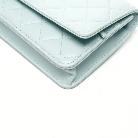 CHANEL Chain wallet with pearl and lambskin IC plate, matelasse Shoulder Bag blue WS25426