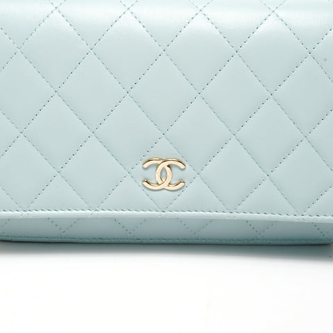 CHANEL Chain wallet with pearl and lambskin IC plate, matelasse Shoulder Bag blue WS25426