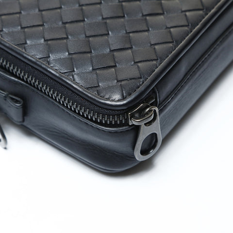 BOTTEGAVENETA INTRECCIATO travel pouch Clutch bag black WS25480