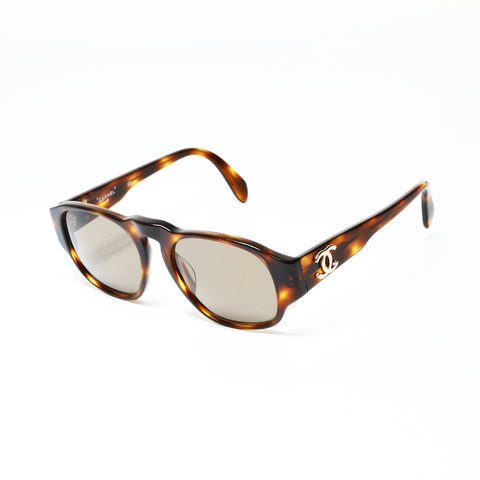 CHANEL Logo COCO Mark sunglasses Brown WS25496