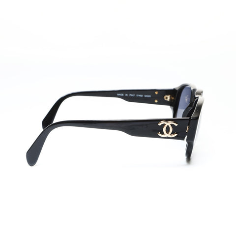 CHANEL Logo COCO Mark sunglasses black WS25501