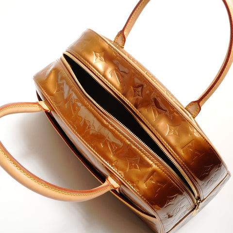 LOUIS VUITTON 2001 Vernis Tompkins Square Monogram Handbag gold WS25532