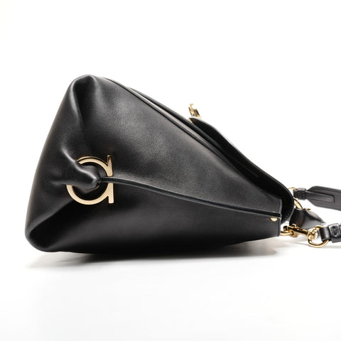 Salvatore Ferragamo Gancini leather Handbag black WS25551