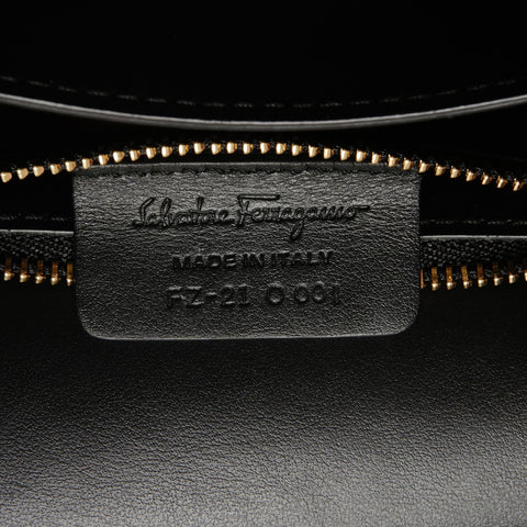 Salvatore Ferragamo Vara Ribbon Stud Shoulder Bag Shoulder Bag Red WS25560