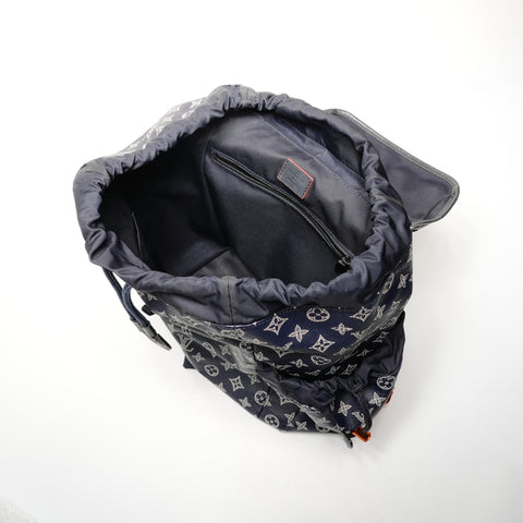 LOUIS VUITTON 2018 Monogram Ink Discovery Backpack Backpack  Daypack Navy WS25572