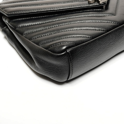 YVES SAINT LAURENT Lulu Small Top Handle Chain Silver Metal Shoulder Bag black WS25587