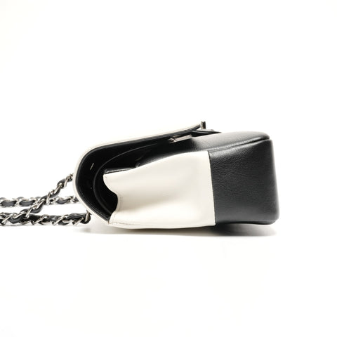 CHANEL 23 Series 20016-2017 Double Flap Chain Leather Two-Tone Shoulder Bag White black WS25606