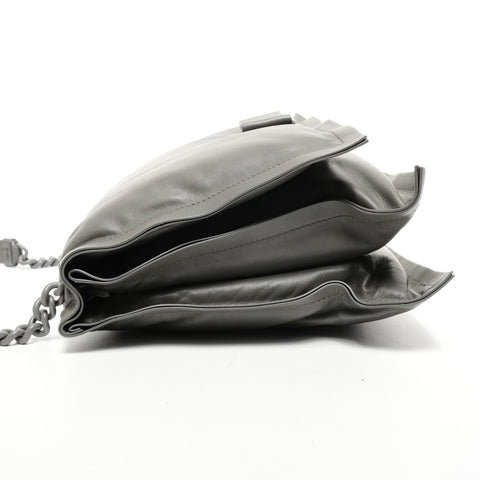 Salvatore Ferragamo VIVA Bow Padded Flap Vara Shoulder Bag gray WS25619