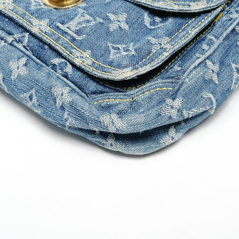 LOUIS VUITTON Denim Monogram Bum Bag, 2007 Waist bag blue WS25638