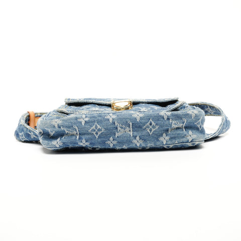 LOUIS VUITTON Denim Monogram Bum Bag, 2007 Waist bag blue WS25638