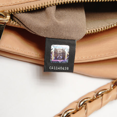 FENDI Mia Mamma 皮革链条水桶单肩包棕色 WS25641