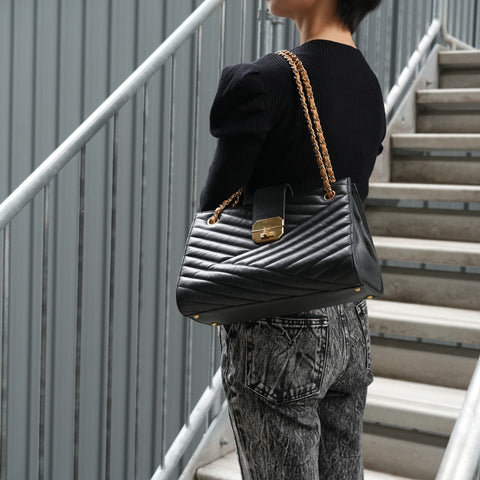 CHANEL 15th Series 2011 Lambskin Gabriel Accordion Chain Shoulder Bag black WS25647