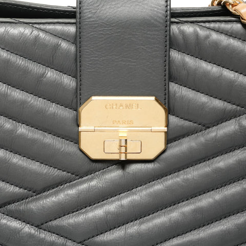 CHANEL 15th Series 2011 Lambskin Gabriel Accordion Chain Shoulder Bag black WS25647