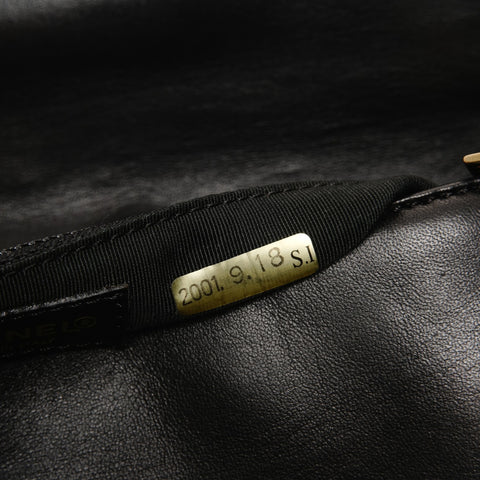 CHANEL 2002-2003 Chocolate Bar COCO Mark Lambskin No. 7 Shoulder Bag black WS25704