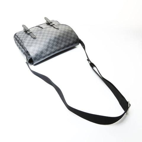 LOUIS VUITTON 2015 Damier Graphite Christopher Messenger Shoulder Bag black WS25725
