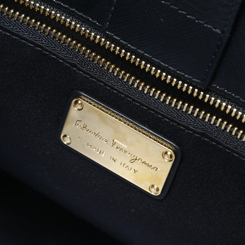 Salvatore Ferragamo Leather Vara 2way Chain Shoulder Bag black WS25731