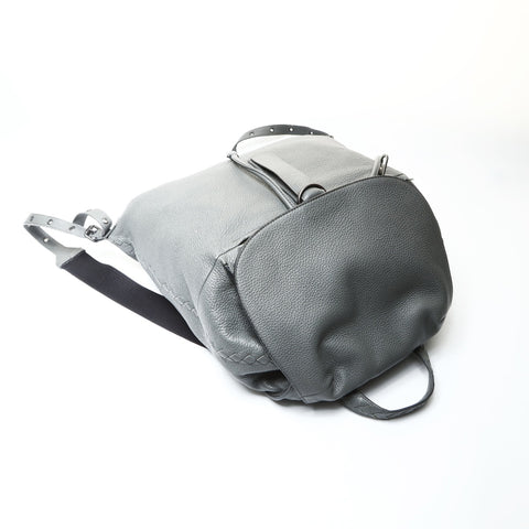 BOTTEGAVENETA Leather INTRECCIATO Backpack  Daypack gray WS25734