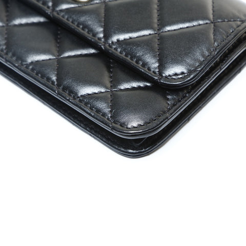 CHANEL Mini Matelasse Pearl 31 Series 2021-2022 Lambskin Shoulder Bag black WS25739