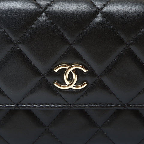 CHANEL Mini Matelasse Pearl 31 Series 2021-2022 Lambskin Shoulder Bag black WS25739