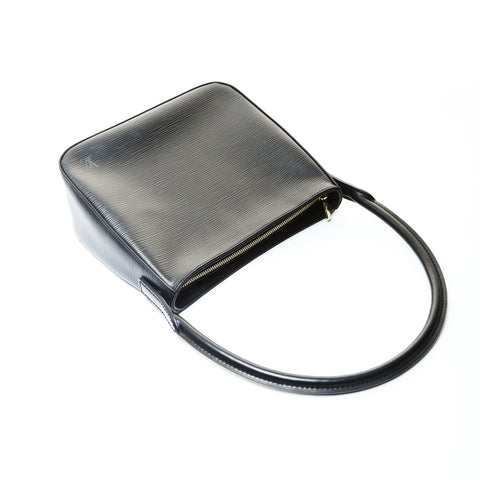 LOUIS VUITTON 2004 Epi Looping MM Shoulder Bag black WS25754