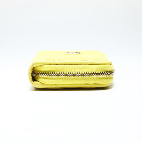 CHANEL 2022-2025 COCO Mark Matelasse Caviar Skin Fragment Case Coin case yellow WS25762