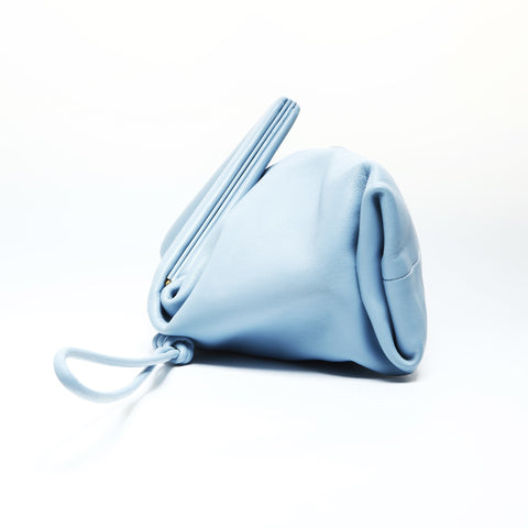 BOTTEGAVENETA Triangle Leather Clutch bag blue WS25775