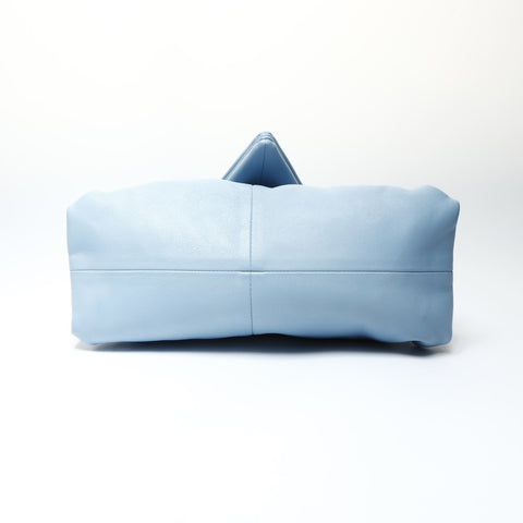 BOTTEGAVENETA Triangle Leather Clutch bag blue WS25775