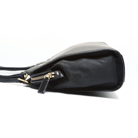 PRADA Nylonhandtasche schwarz WS25784