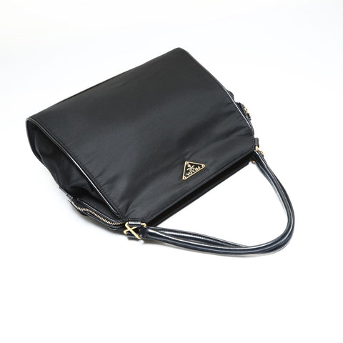 PRADA Nylonhandtasche schwarz WS25784