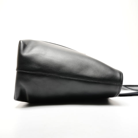 PRADA leather Shoulder Bag black WS25797