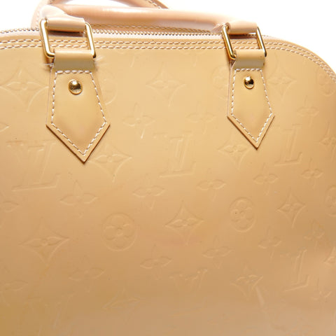 LOUIS VUITTON Alma PM Monogram Vernis Handbag beige WS25806