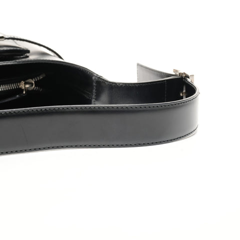 Salvatore Ferragamo Leather one belt Gancini Shoulder Bag black WS25821