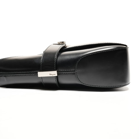 Salvatore Ferragamo Leather one belt Gancini Shoulder Bag black WS25821