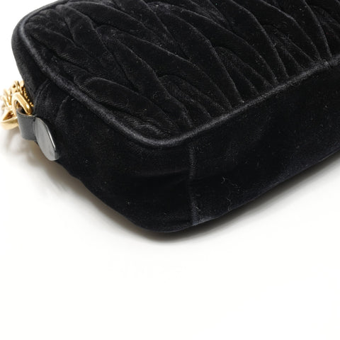Miu Miu Velour Matelasse Chain Camera Bag Umhängetasche schwarz WS25926