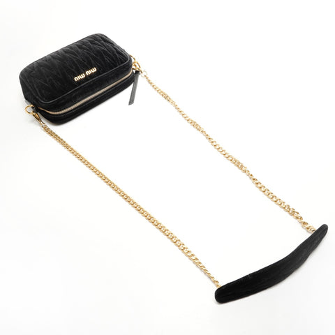 Miu Miu Velour Matelasse Chain Camera Bag Umhängetasche schwarz WS25926