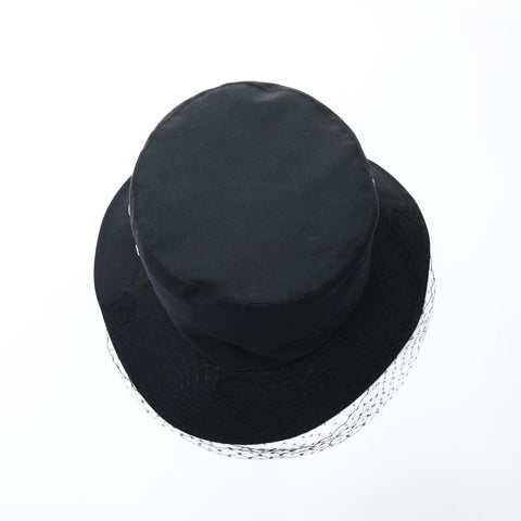 Christian Dior 95TDD924G130 58 Teddy-D 宽檐鲍勃帽带面纱帽子黑色 WS25971