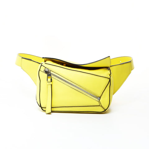 LOEWE Puzzle 腰包迷你经典小牛皮腰包单肩包黄色 WS26051