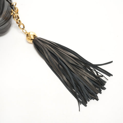 CHANEL 1986-1988 Camera Bag in Lambskin with Matelasse Tassel Shoulder Bag black WS26077