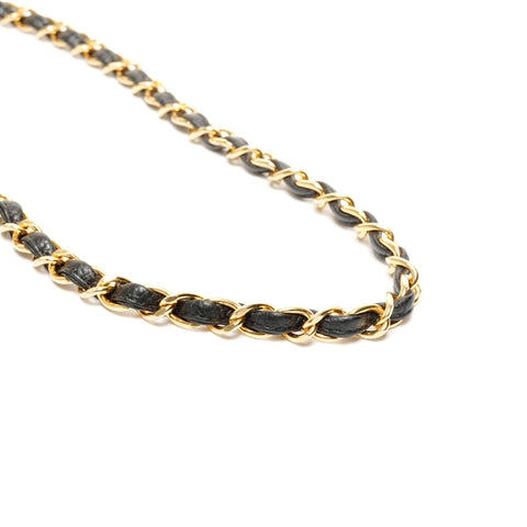 CHANEL Caviar Camera Bag, Turn Lock Chain, No. 3, 1994-1996 Shoulder Bag black WS26104