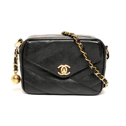 CHANEL Caviar Camera Bag, Turn Lock Chain, No. 3, 1994-1996 Shoulder Bag black WS26104