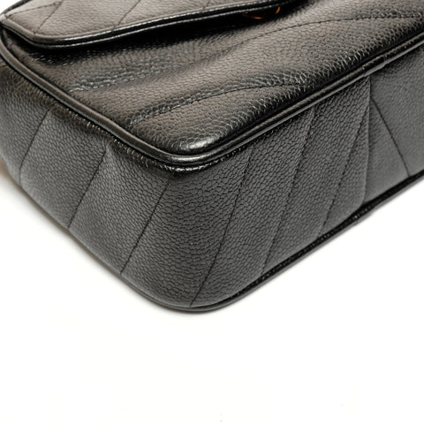 CHANEL Caviar Camera Bag, Turn Lock Chain, No. 3, 1994-1996 Shoulder Bag black WS26104