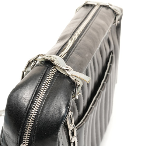 CHANEL Chaîne en cuir d'agneau, intérieur déchiré et endommagé Sac bandoulière noir WS26125