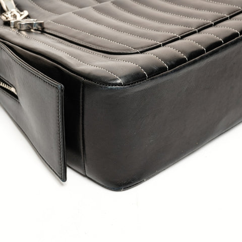CHANEL Chaîne en cuir d'agneau, intérieur déchiré et endommagé Sac bandoulière noir WS26125
